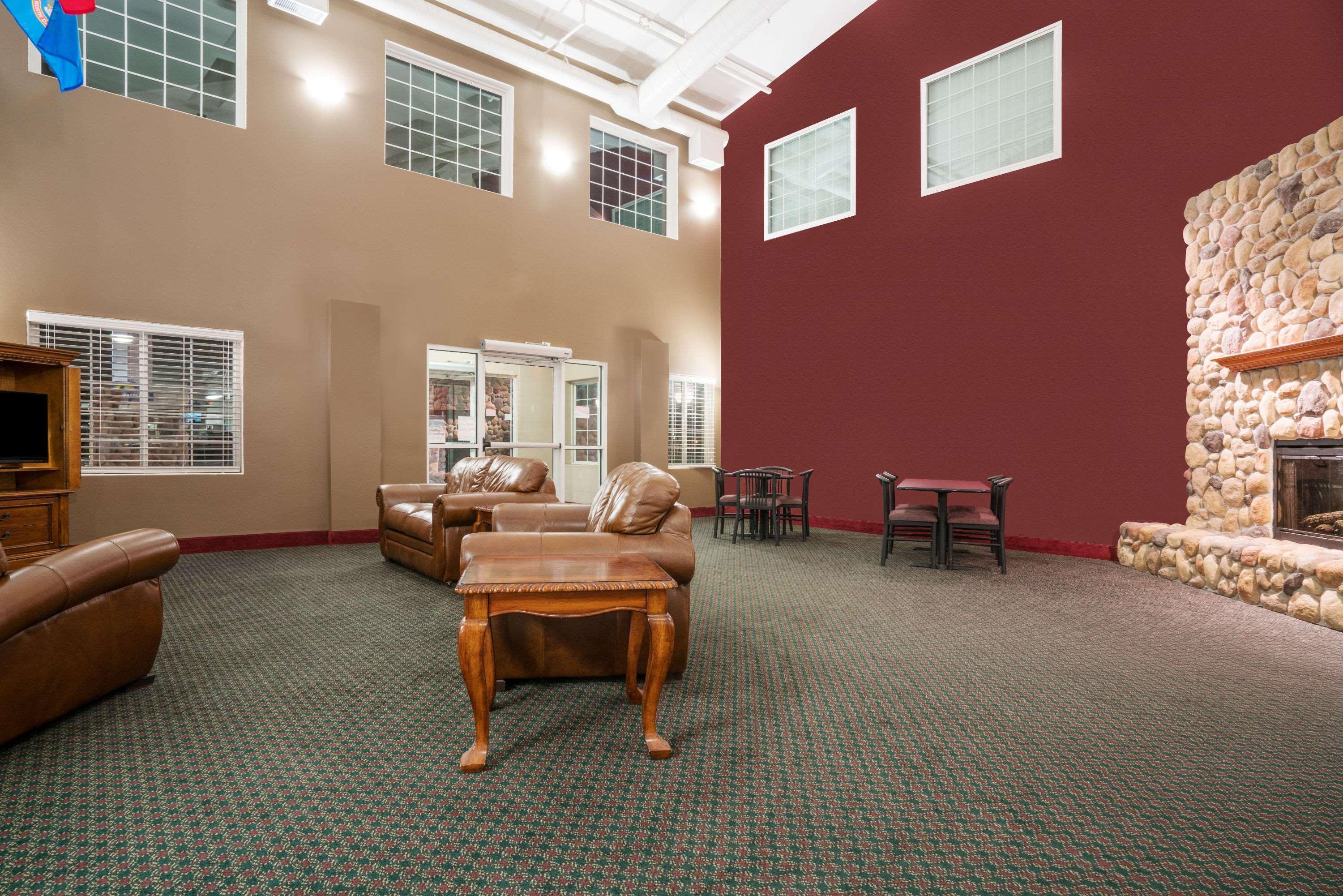 Days By Wyndham Fargo/casselton Casselton
