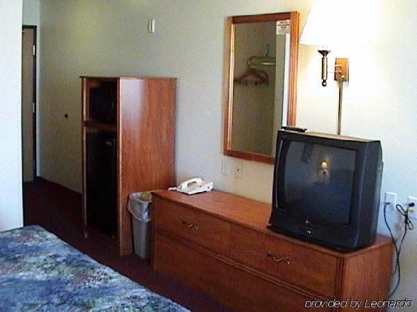 Days By Wyndham Fargo/casselton Hotel Casselton